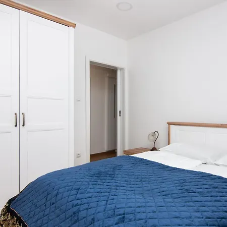 Piran Beach Apartment * Piran